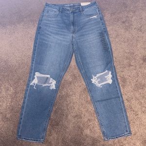 American Eagle: Mom Jean Size 12/31W